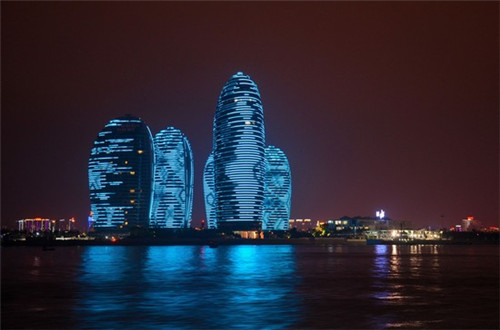 普杜姓氏加一起如何取名字（普在姓氏读什么）